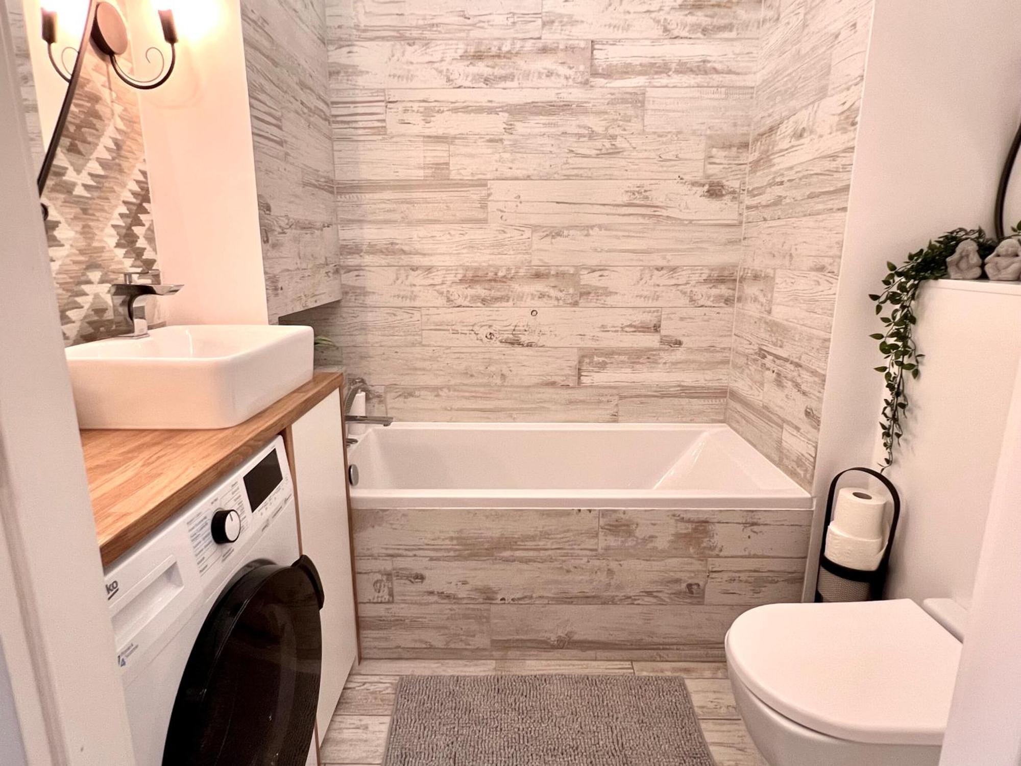 Botanical Escape Warsaw Apartment ภายนอก รูปภาพ